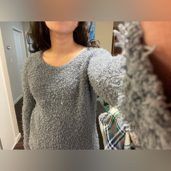 BB DAKOTA Woman’s Large Grey Scruffy-Textured Pullover Sweater - Picture 5 of 7